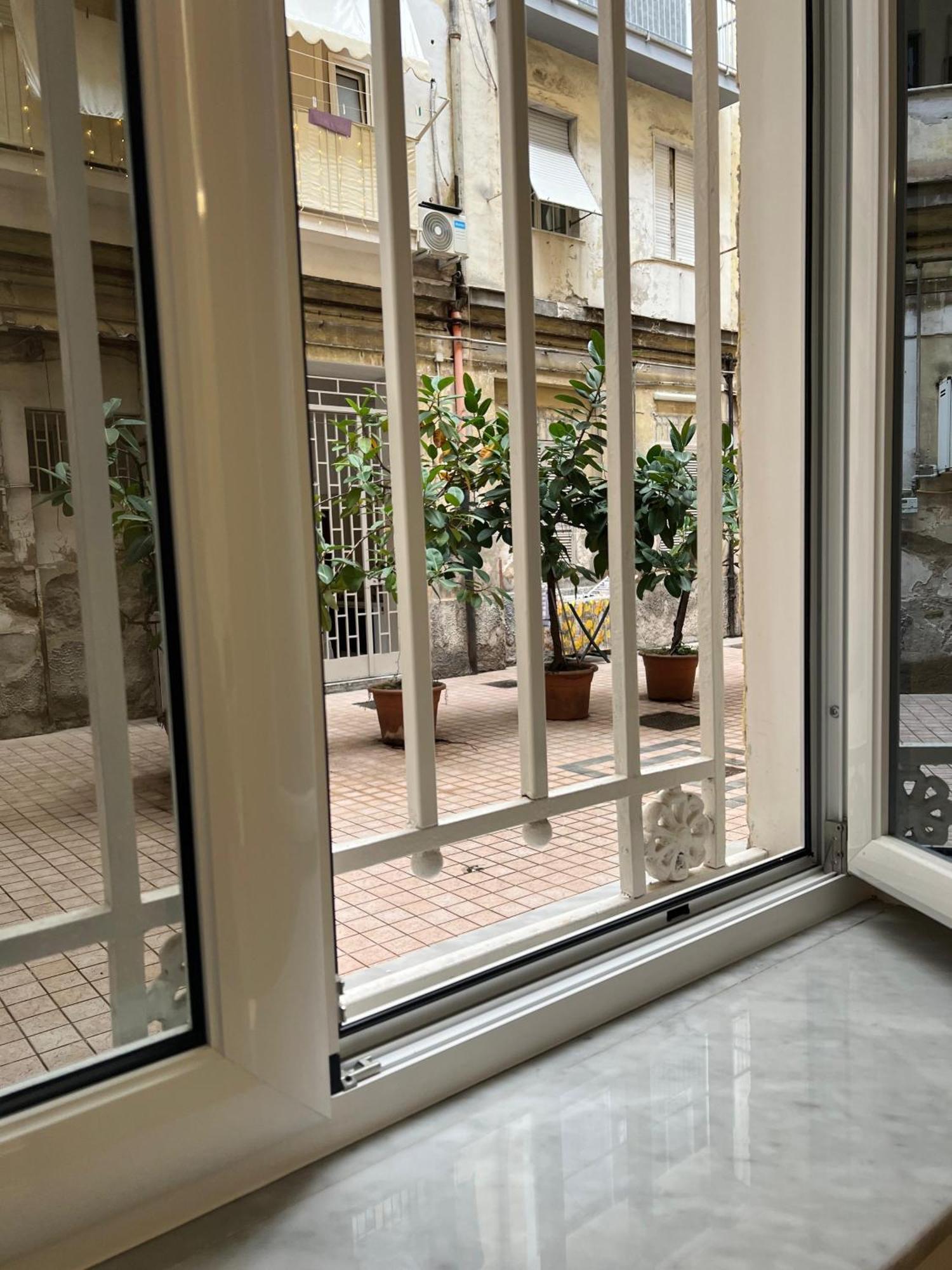 L'Ospite Napoletano Διαμέρισμα Νάπολη Εξωτερικό φωτογραφία